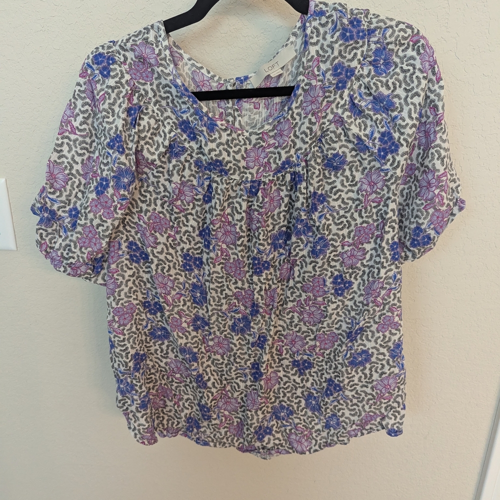 LOFT Floral Top